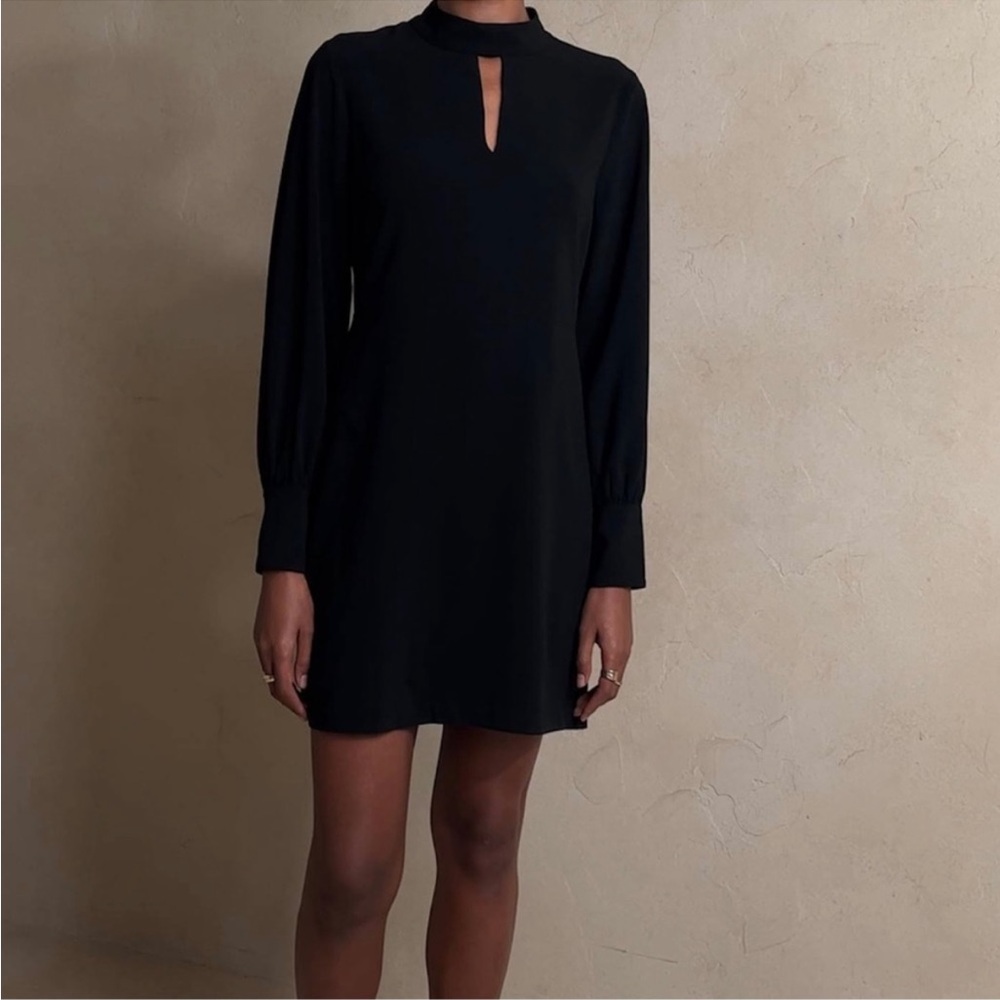 NWT Banana Republic Black Mock Neck Long Sleeve Button Cuff Sheath Dress